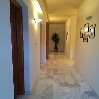 Vlycha & Hotel