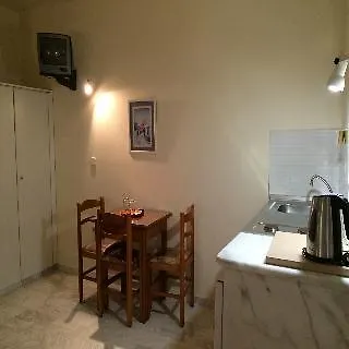 Vlycha & Hotel Kalathos