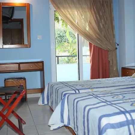Hotel Vlycha & 2*